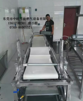 ZW-J50液化气蒸汽机配套4长凉皮机现场安装实例